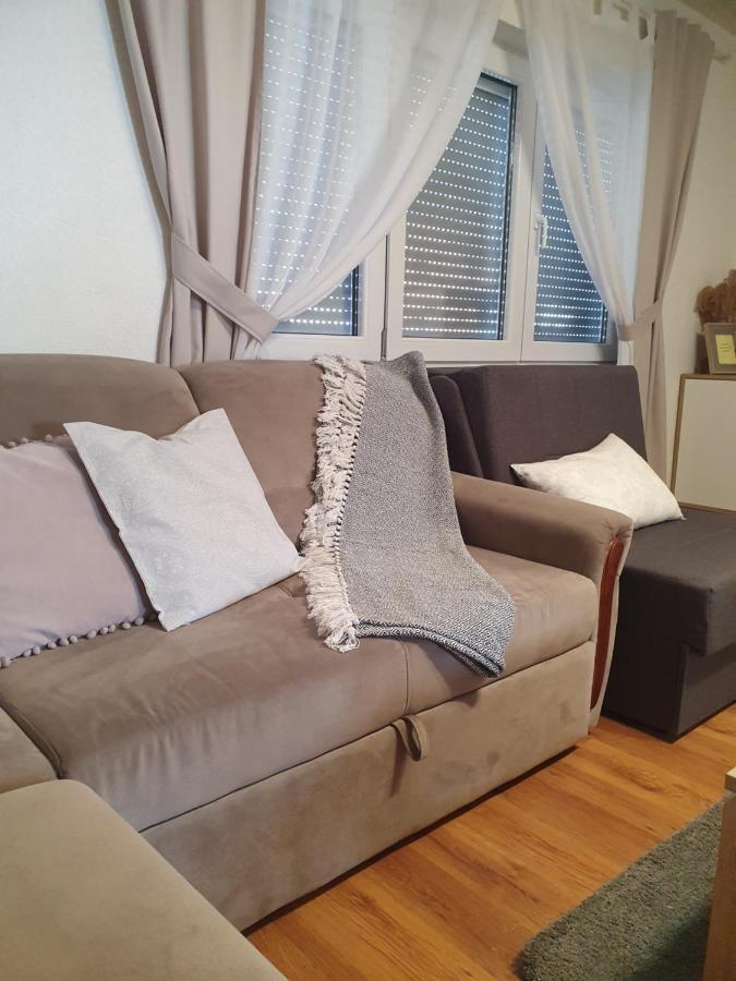 Apartman Sofia Otočac Zewnętrze zdjęcie