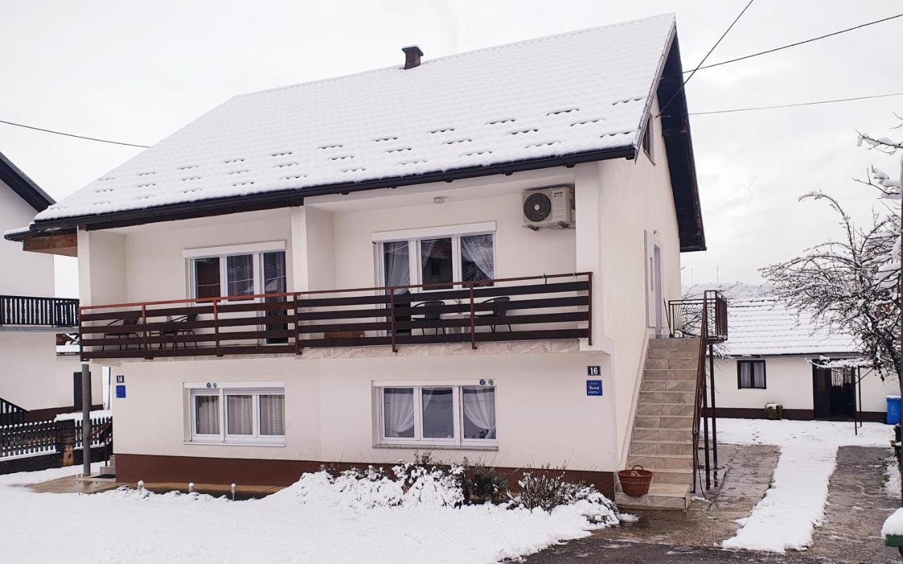 Apartman Sofia Otočac Zewnętrze zdjęcie