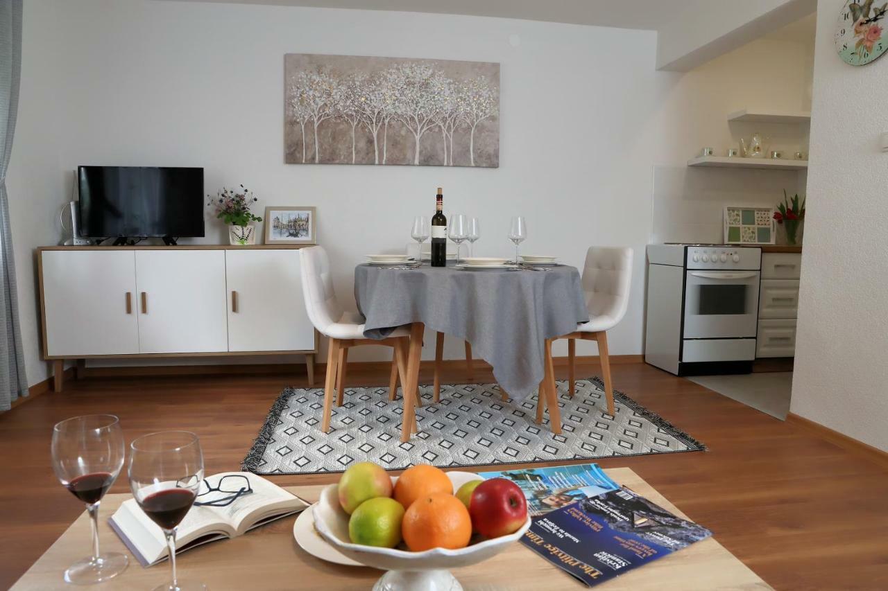 Apartman Sofia Otočac Zewnętrze zdjęcie